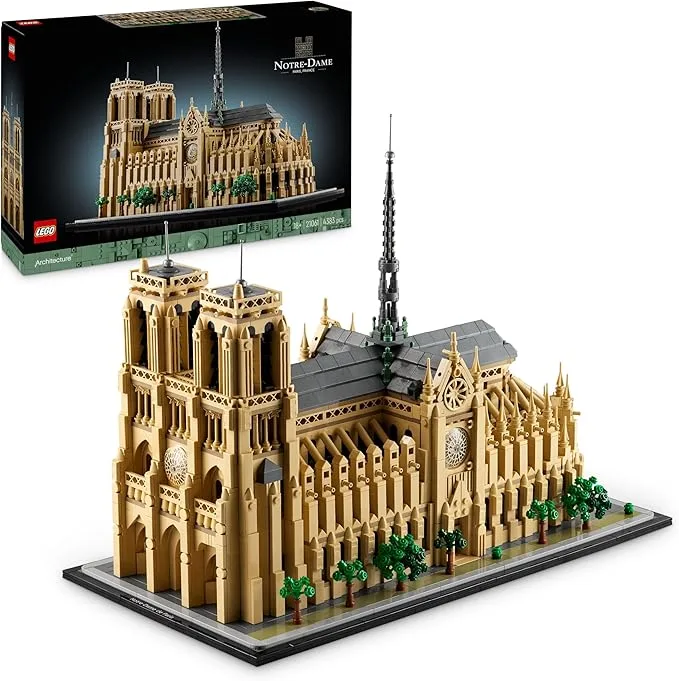 LEGO Architecture - Notre-Dame de Paris - 21061